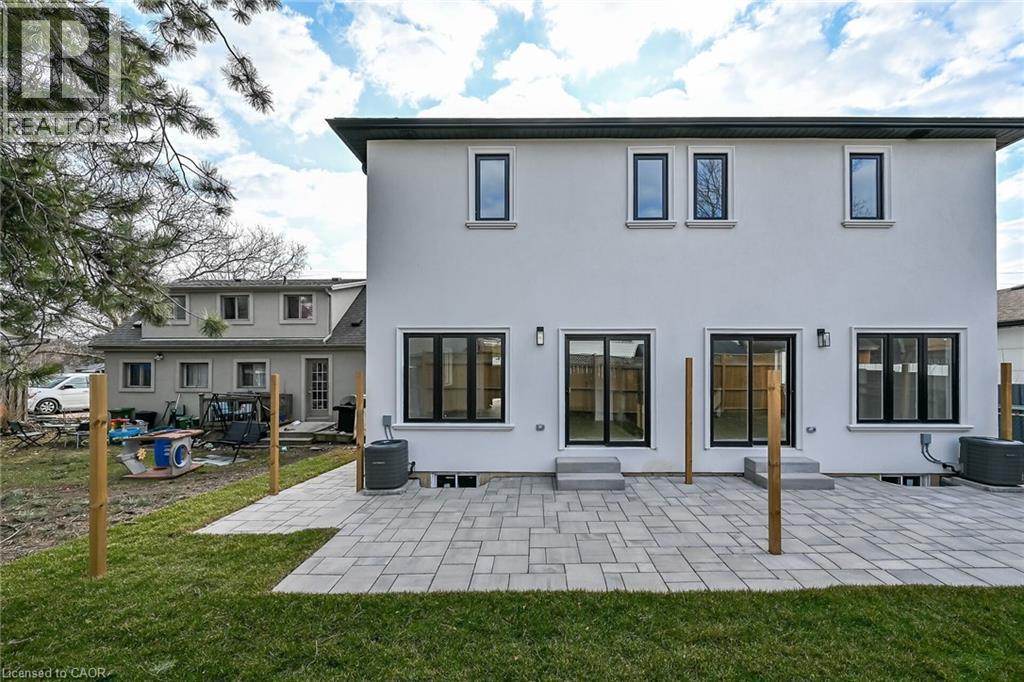 1036 Garth Street, Hamilton, ON - Outdoor