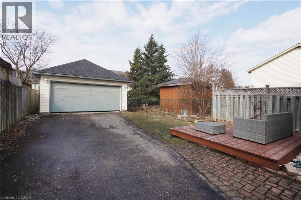 695 Jacob Lane, Waterloo, ON