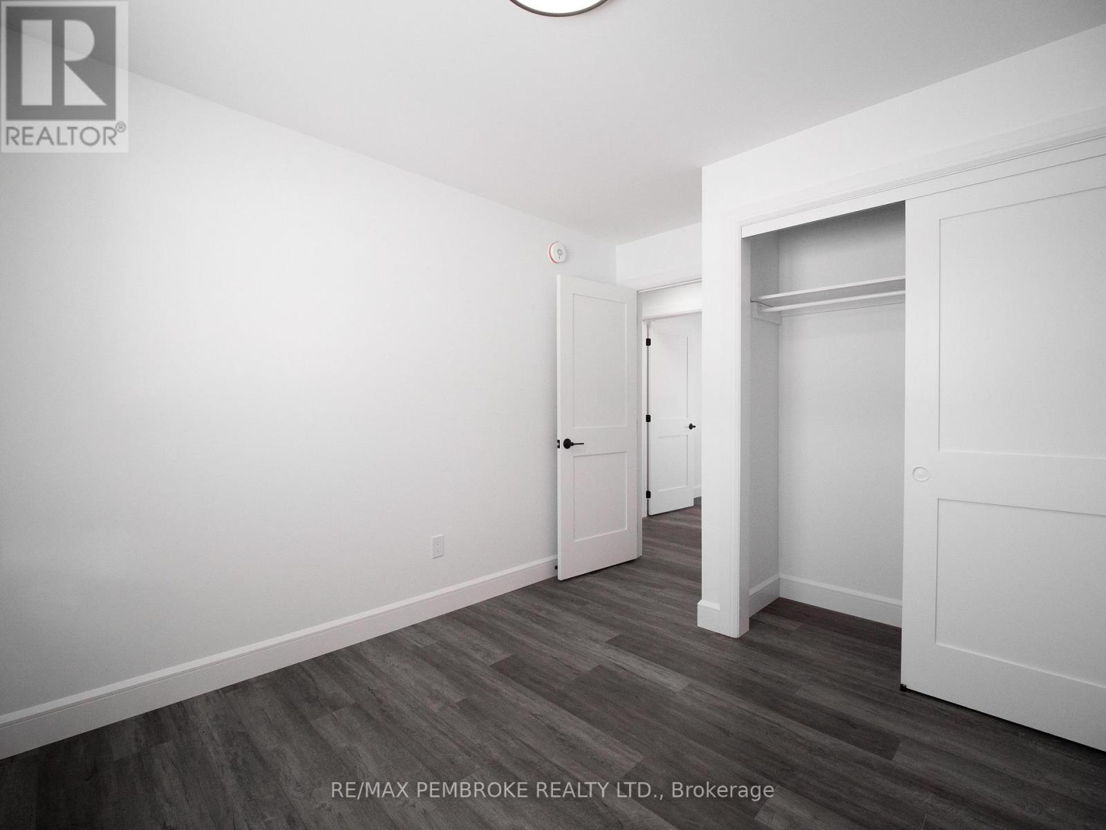 62 Eddy Crescent, Pembroke, ON - Indoor Photo Showing Other Room