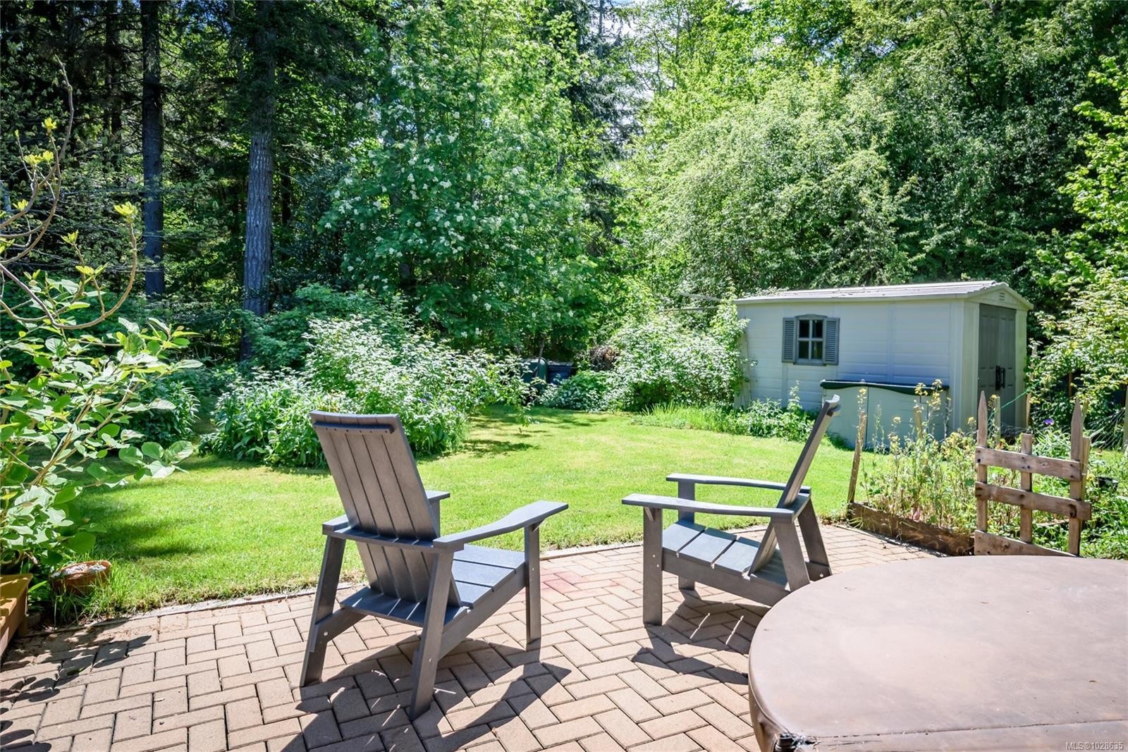 7478 Yake Rd, Fanny Bay, BC