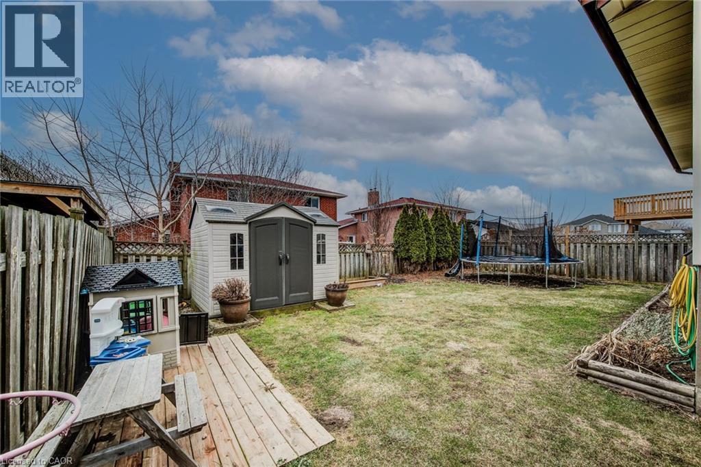 43 Southview Crescent, Cambridge, ON - Outdoor