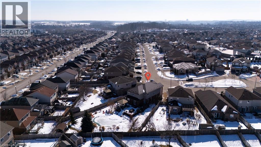 962 Pebblecreek Court, Kitchener, ON - Outdoor With View