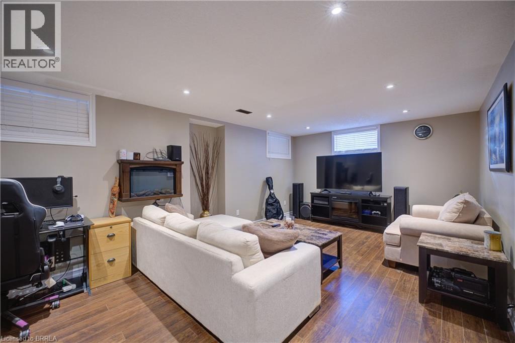 962 Pebblecreek Court, Kitchener, ON - Indoor