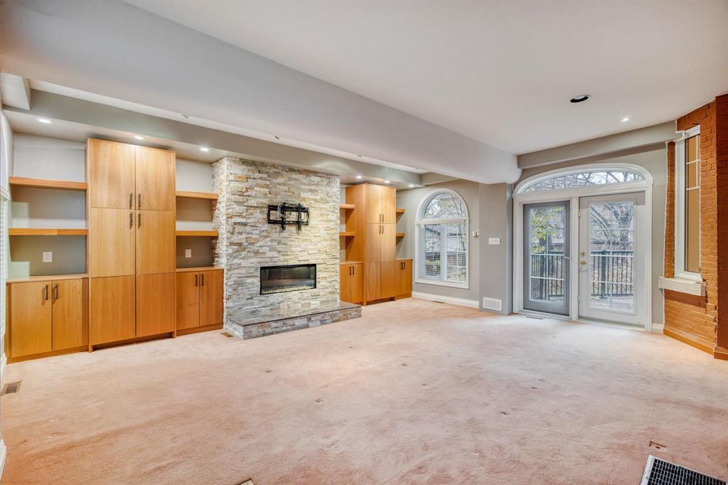 1278 Wellington Crescent, Winnipeg, MB - Indoor With Fireplace