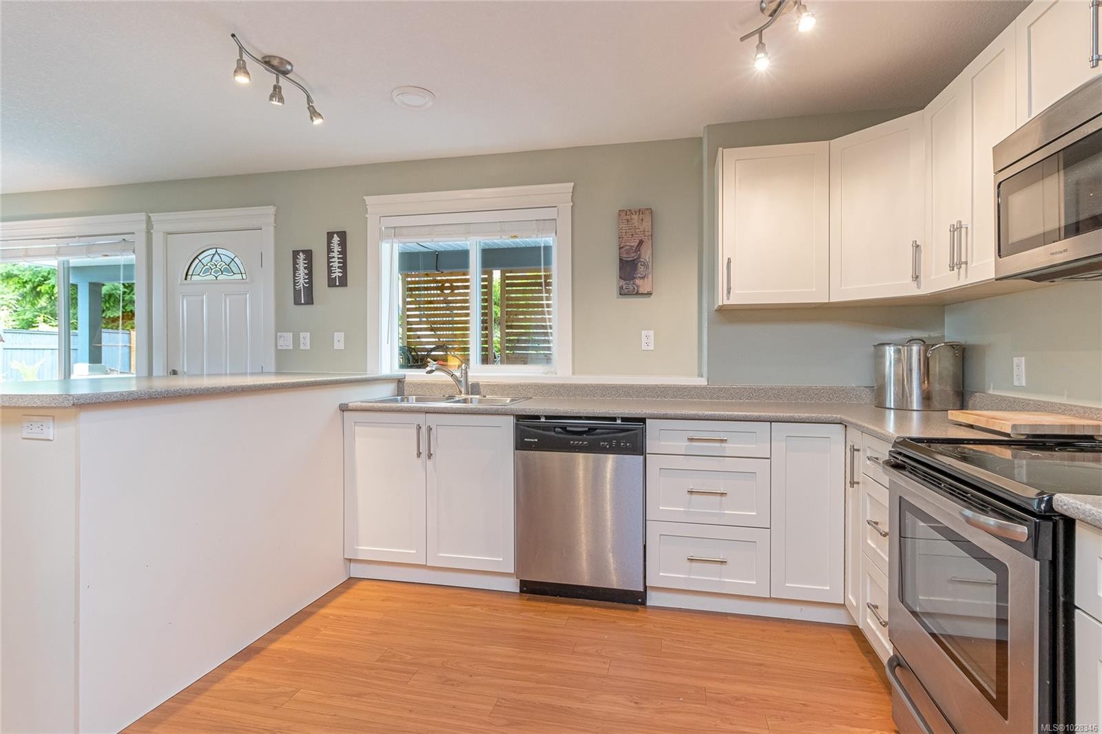 606 Stevens Pl, Ladysmith, BC