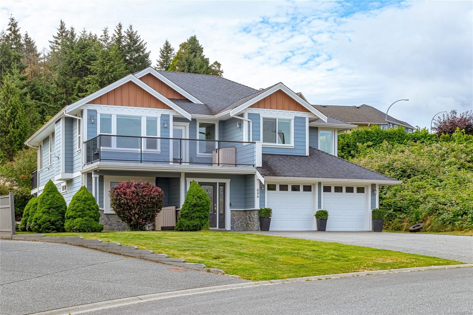 606 Stevens Pl, Ladysmith, BC