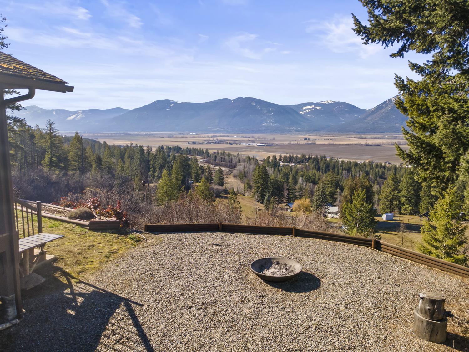 2715 3A Highway, Wynndel, BC - Outdoor With View