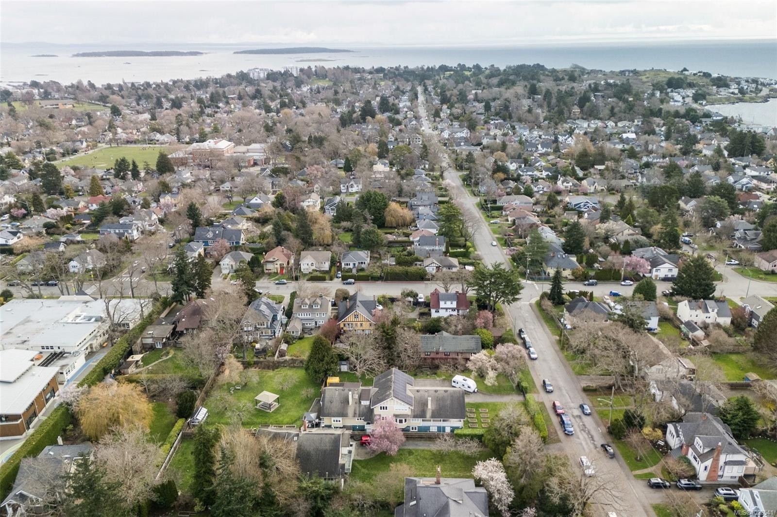 2130 Central Ave, Oak Bay, BC