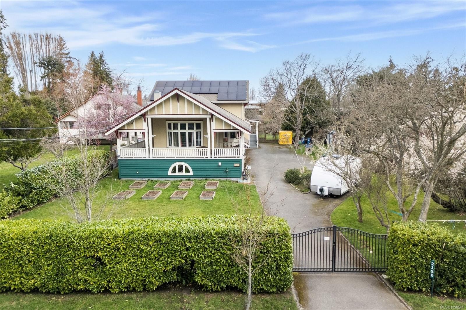 2130 Central Ave, Oak Bay, BC