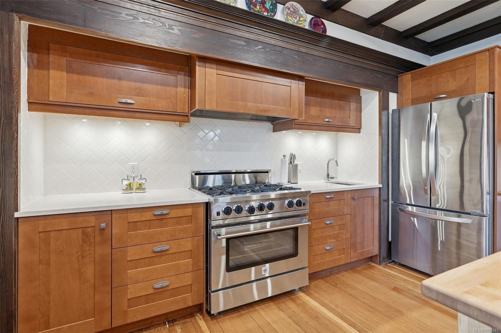 2130 Central Ave, Oak Bay, BC