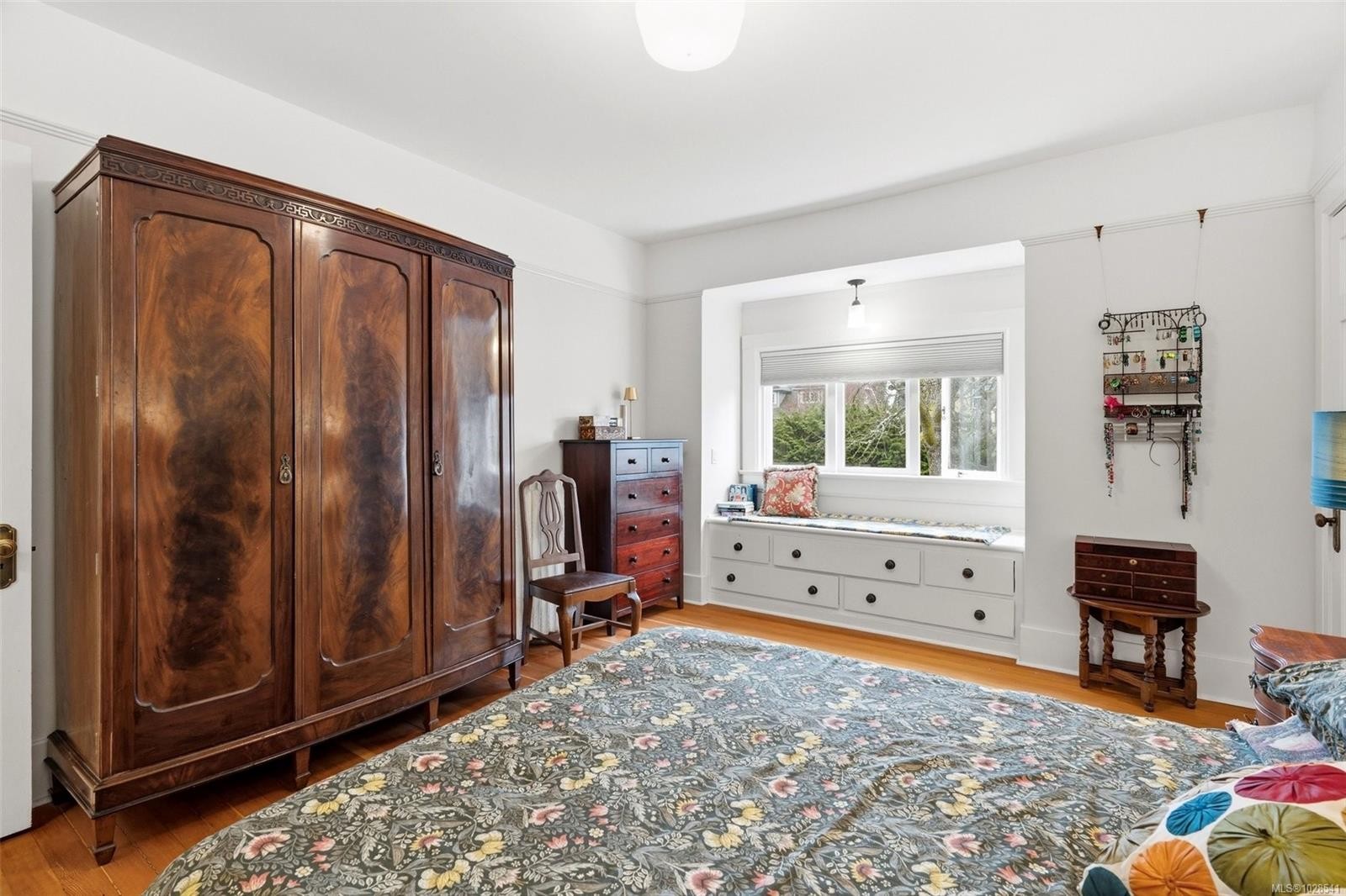 2130 Central Ave, Oak Bay, BC