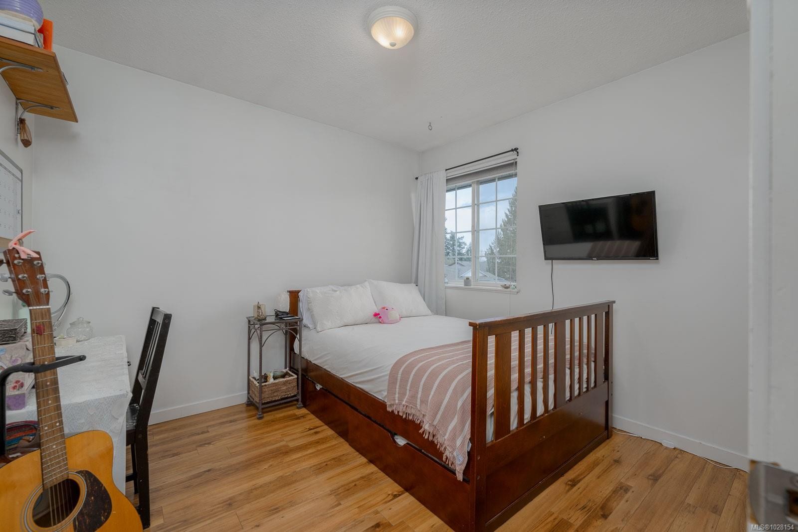 2910 Jonas Way, Chemainus, BC - Indoor Photo Showing Bedroom