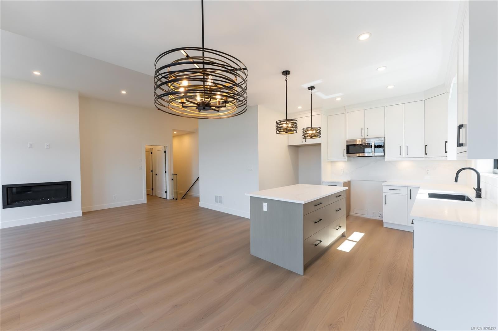 3199 Woodrush Dr, Duncan, BC