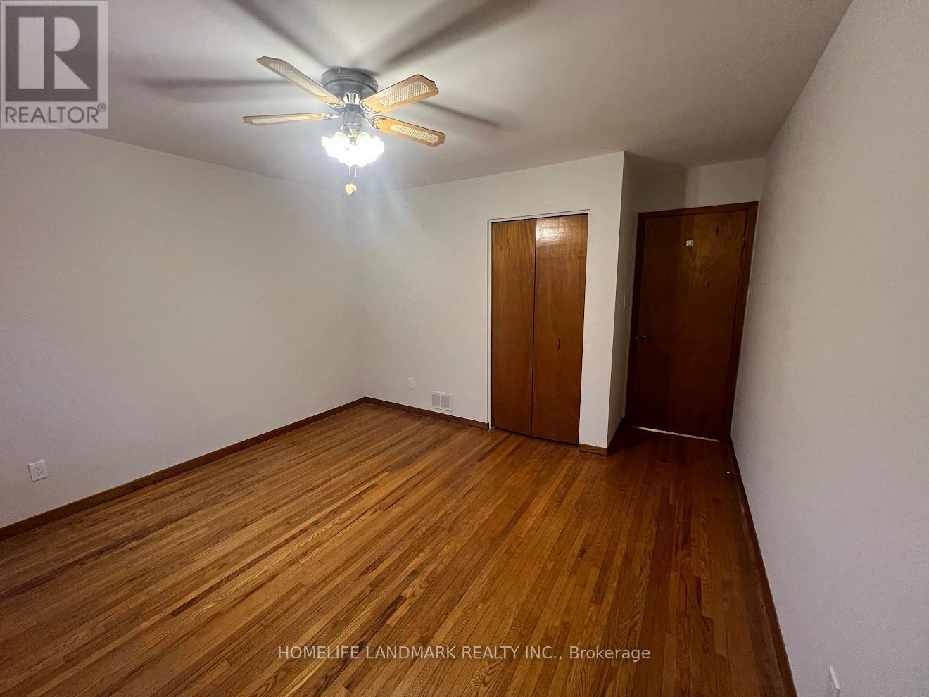 12 Pratt Circle, Markham, ON - Indoor Photo Showing Other Room