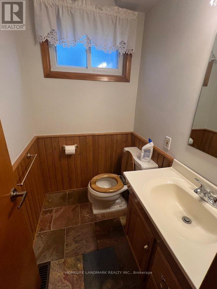12 Pratt Circle, Markham, ON - Indoor Photo Showing Bathroom