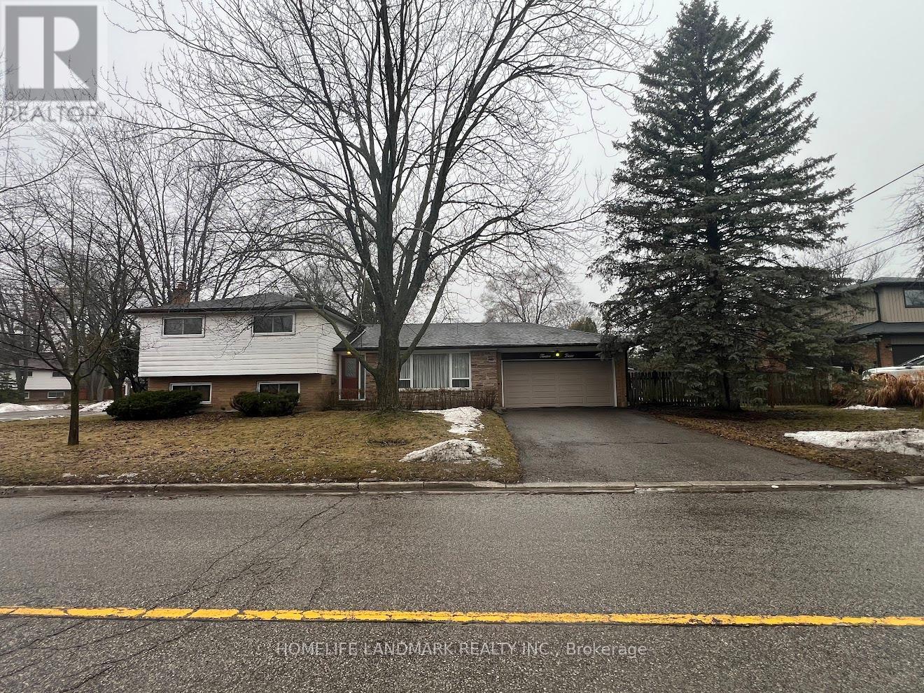 12 Pratt Circle, Markham, ON - Outdoor