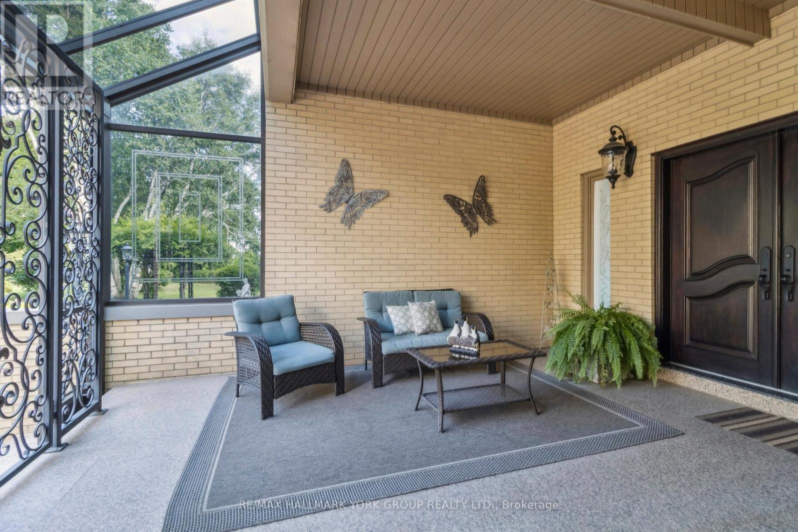 27 Scott Crescent, King, ON - Outdoor With Exterior