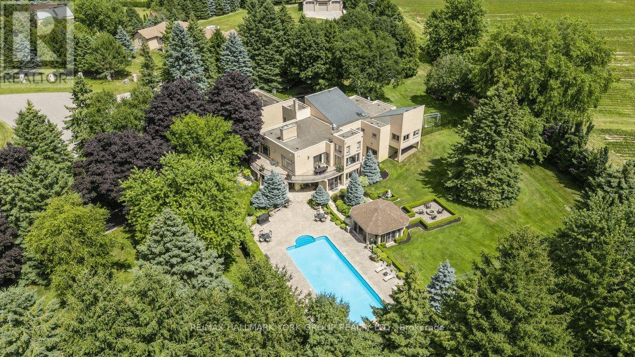 27 Scott Crescent, King, ON