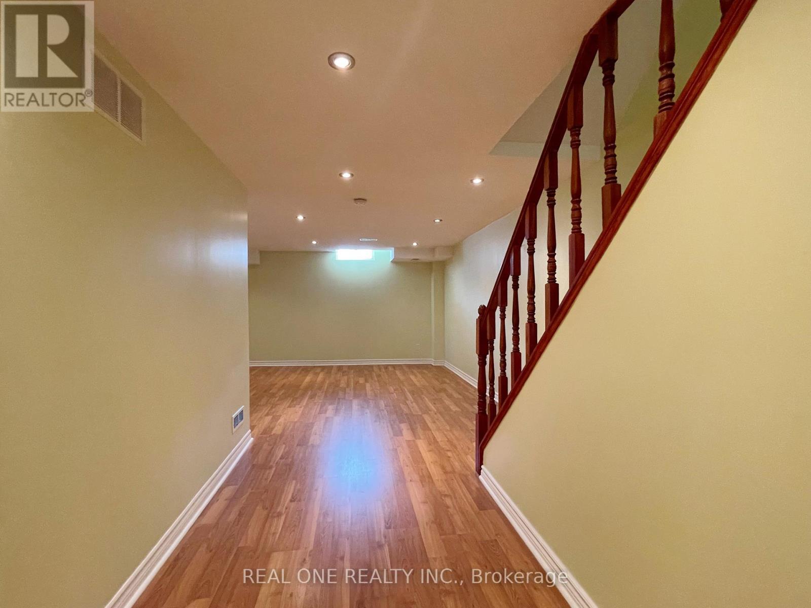 Basement - 5302 Palmetto Place, Mississauga, ON - Indoor Photo Showing Other Room