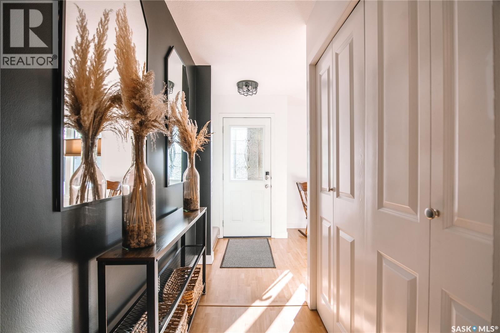 1222 Flexman Crescent N, Regina, SK - Indoor Photo Showing Other Room