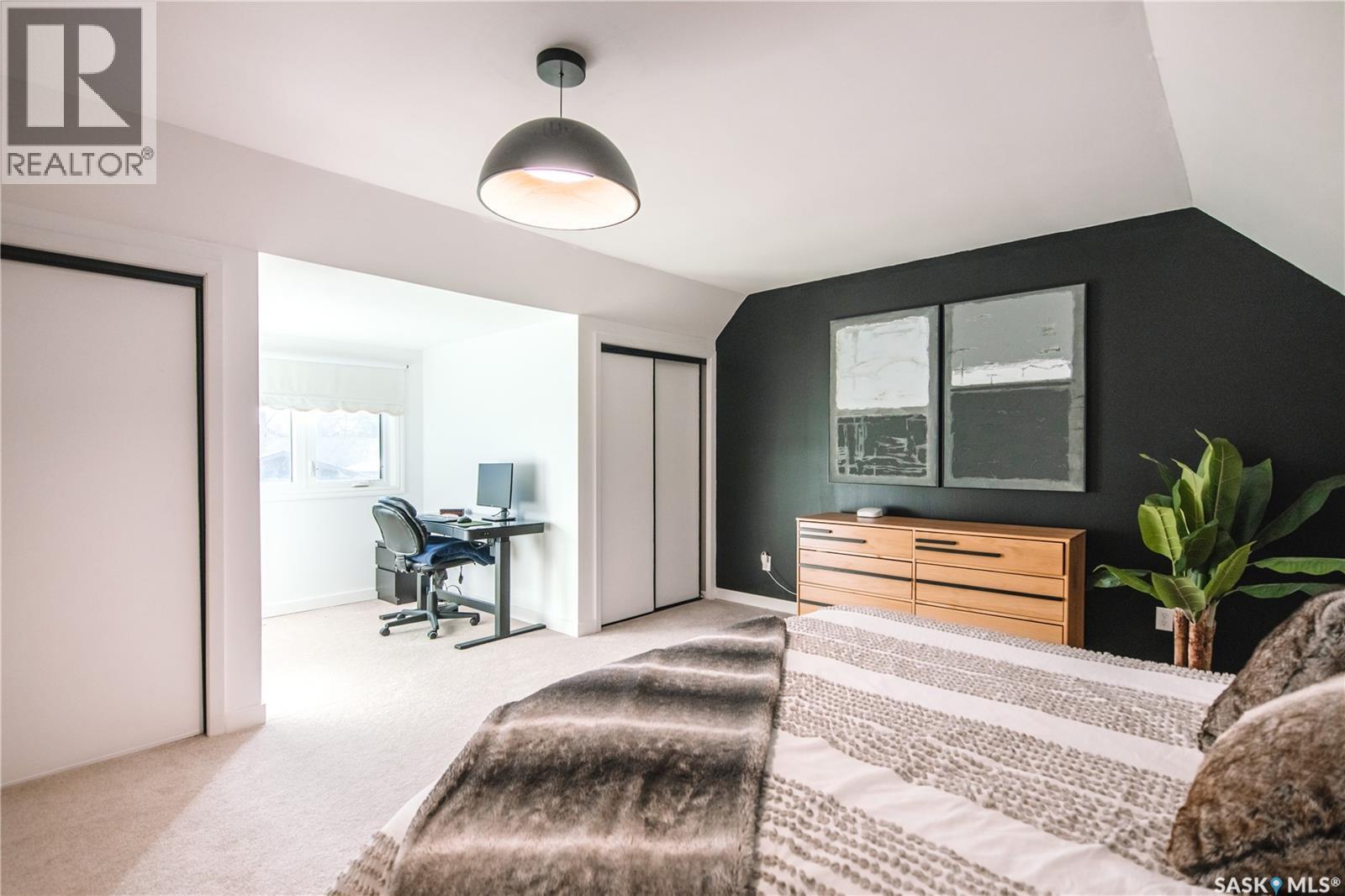 1222 Flexman Crescent N, Regina, SK - Indoor