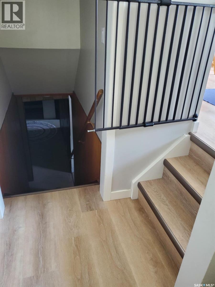 105 6Th Avenue S, Big River, SK - Indoor Photo Showing Other Room