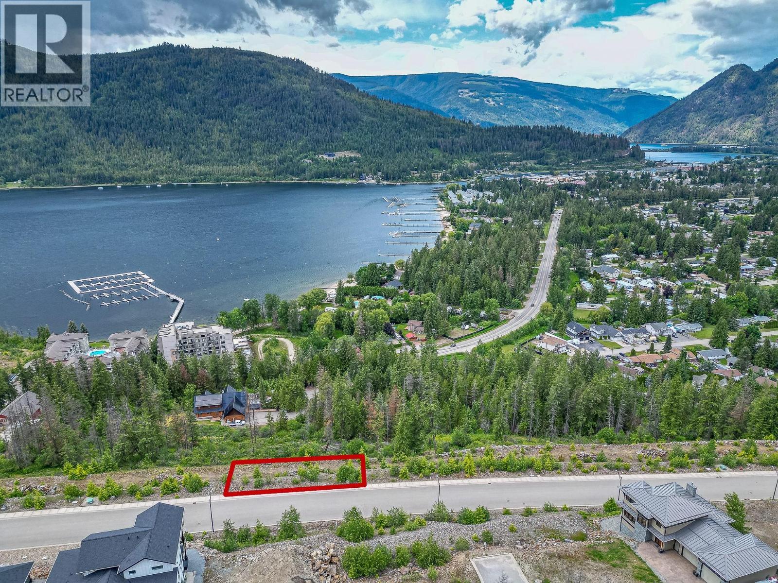 258 Bayview Drive, Sicamous, BC