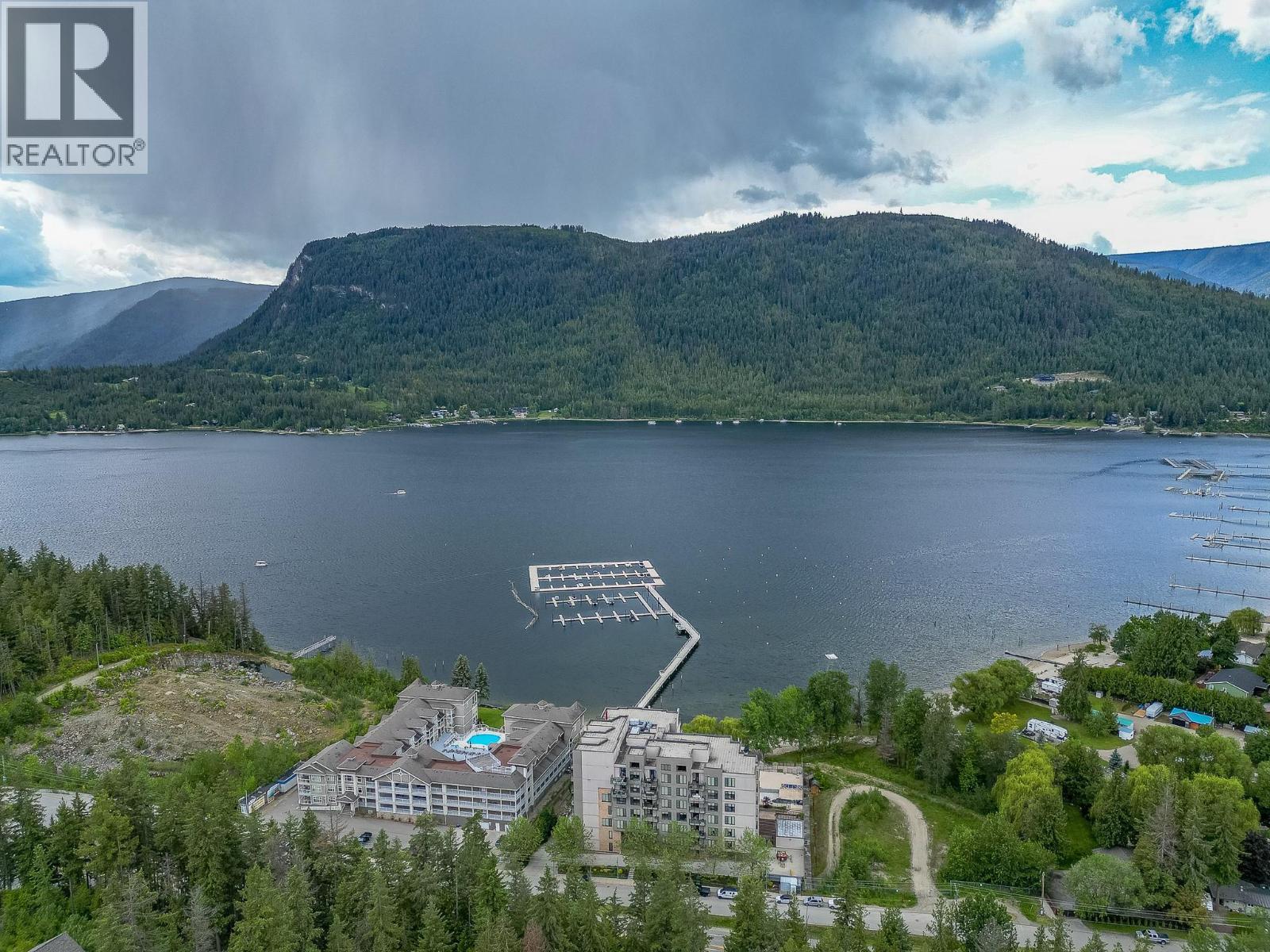 258 Bayview Drive, Sicamous, BC