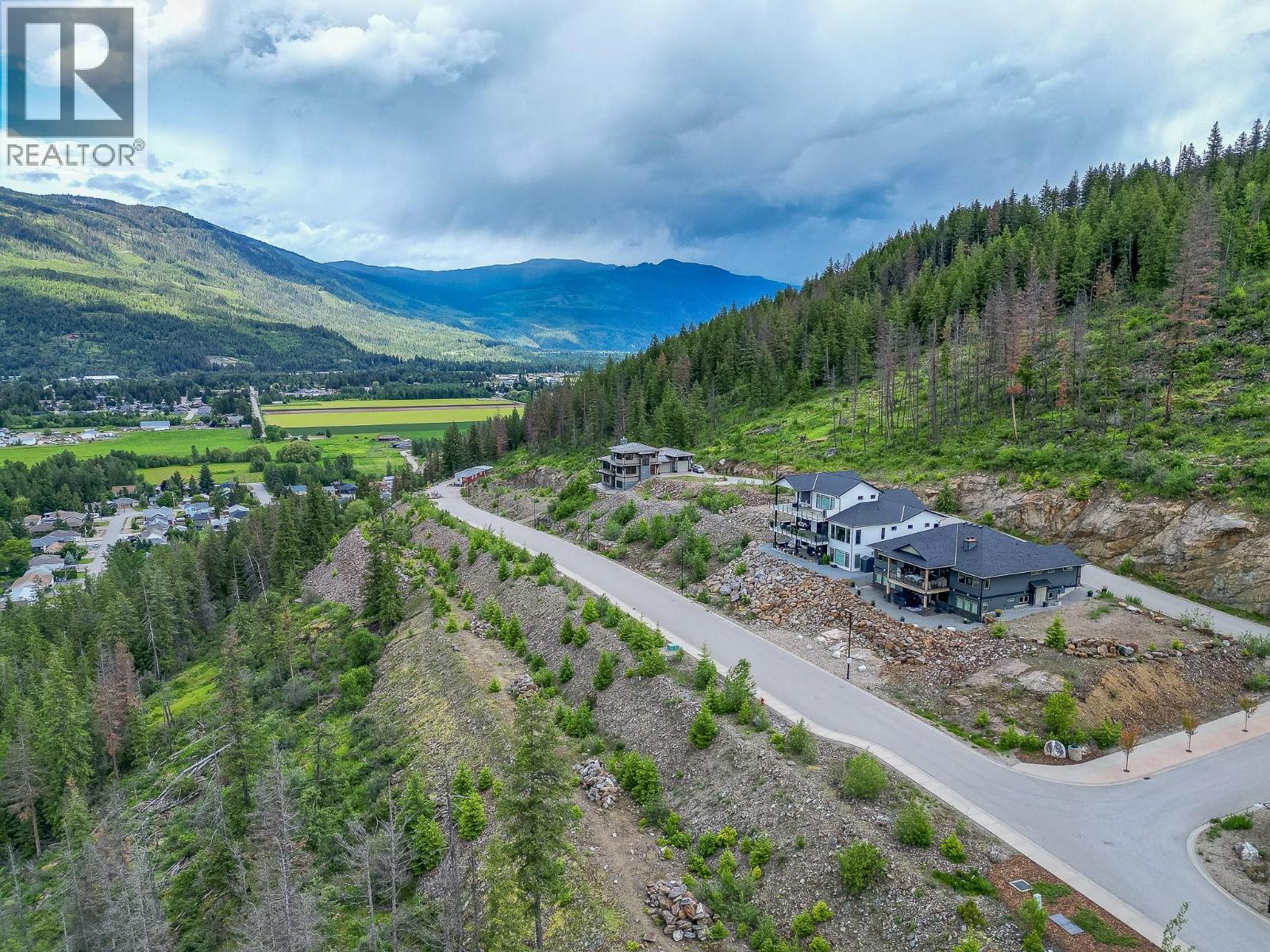 258 Bayview Drive, Sicamous, BC