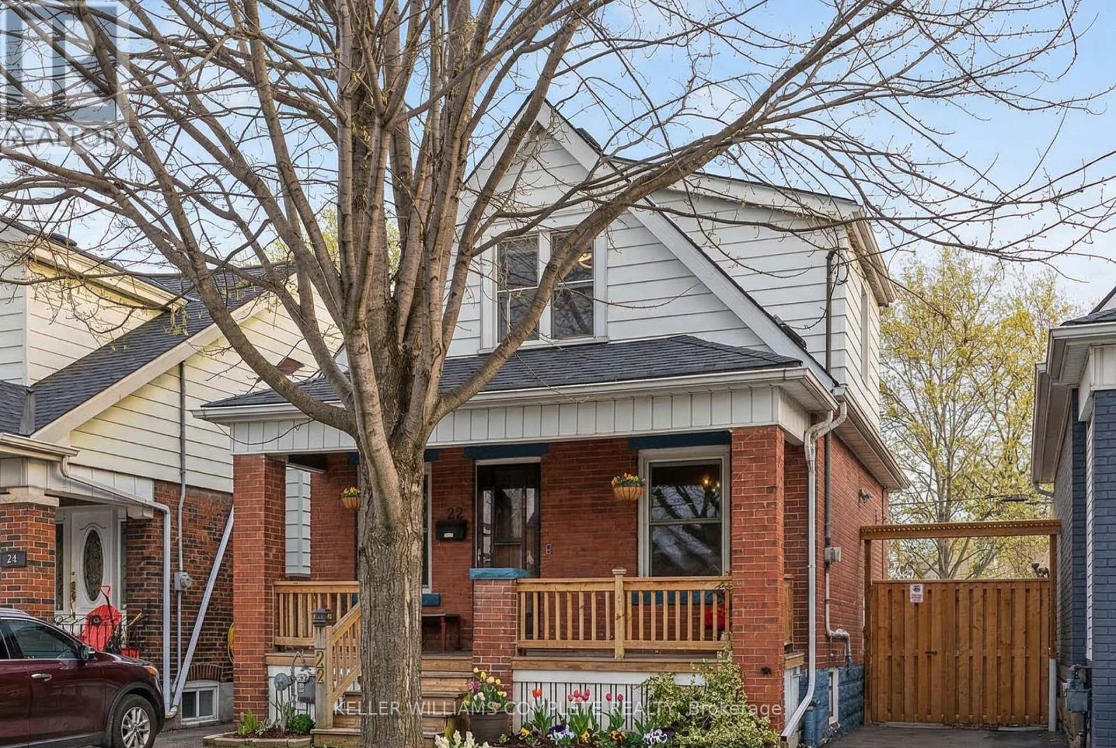 22 Cope Street, Hamilton, ON - Outdoor With Deck Patio Veranda