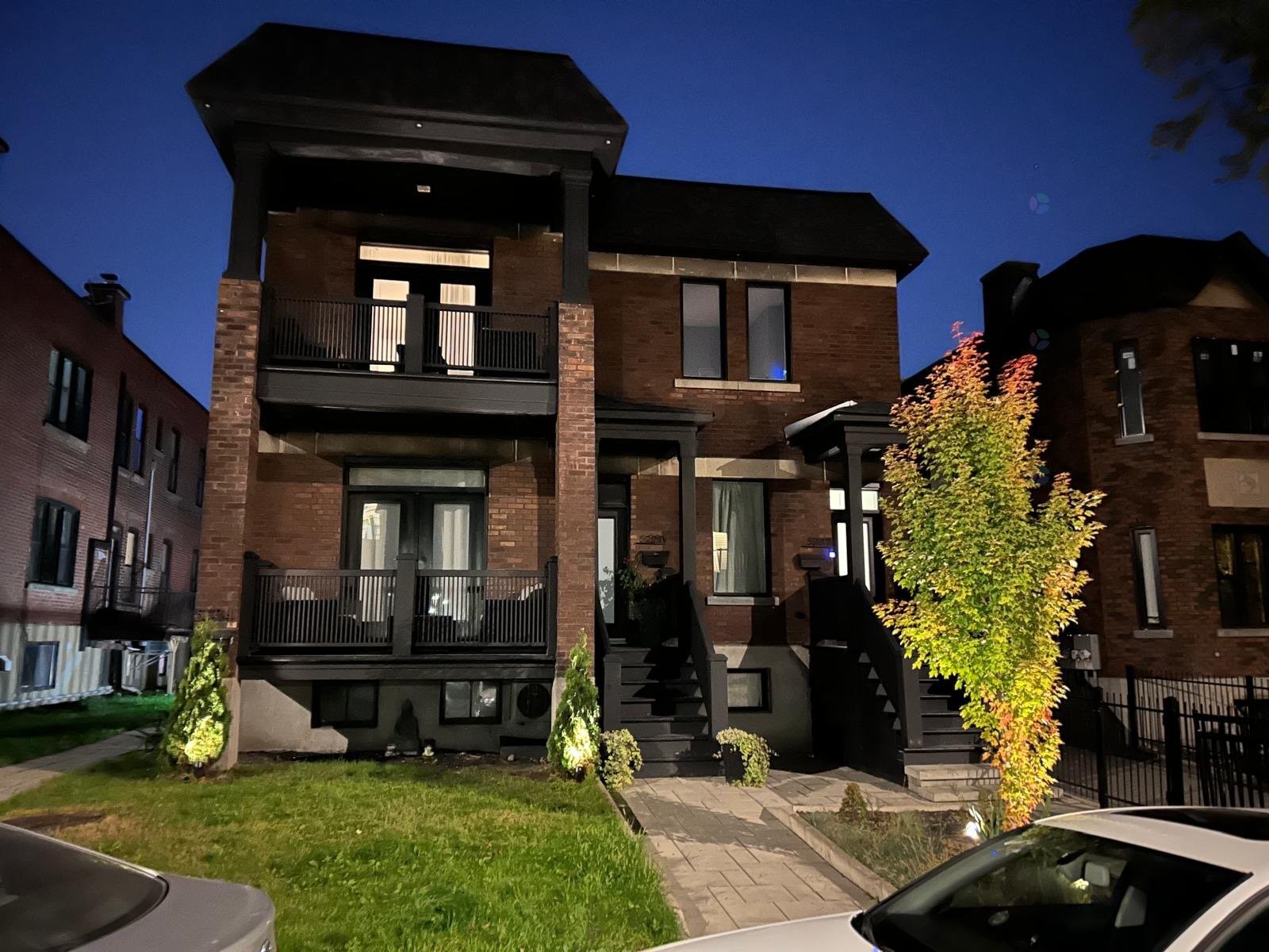 Maison modèle - 5334 Av. Duquette, Montréal (Côte-Des-Neiges/Notre-Dame-De-Grâce), QC - Outdoor With Facade