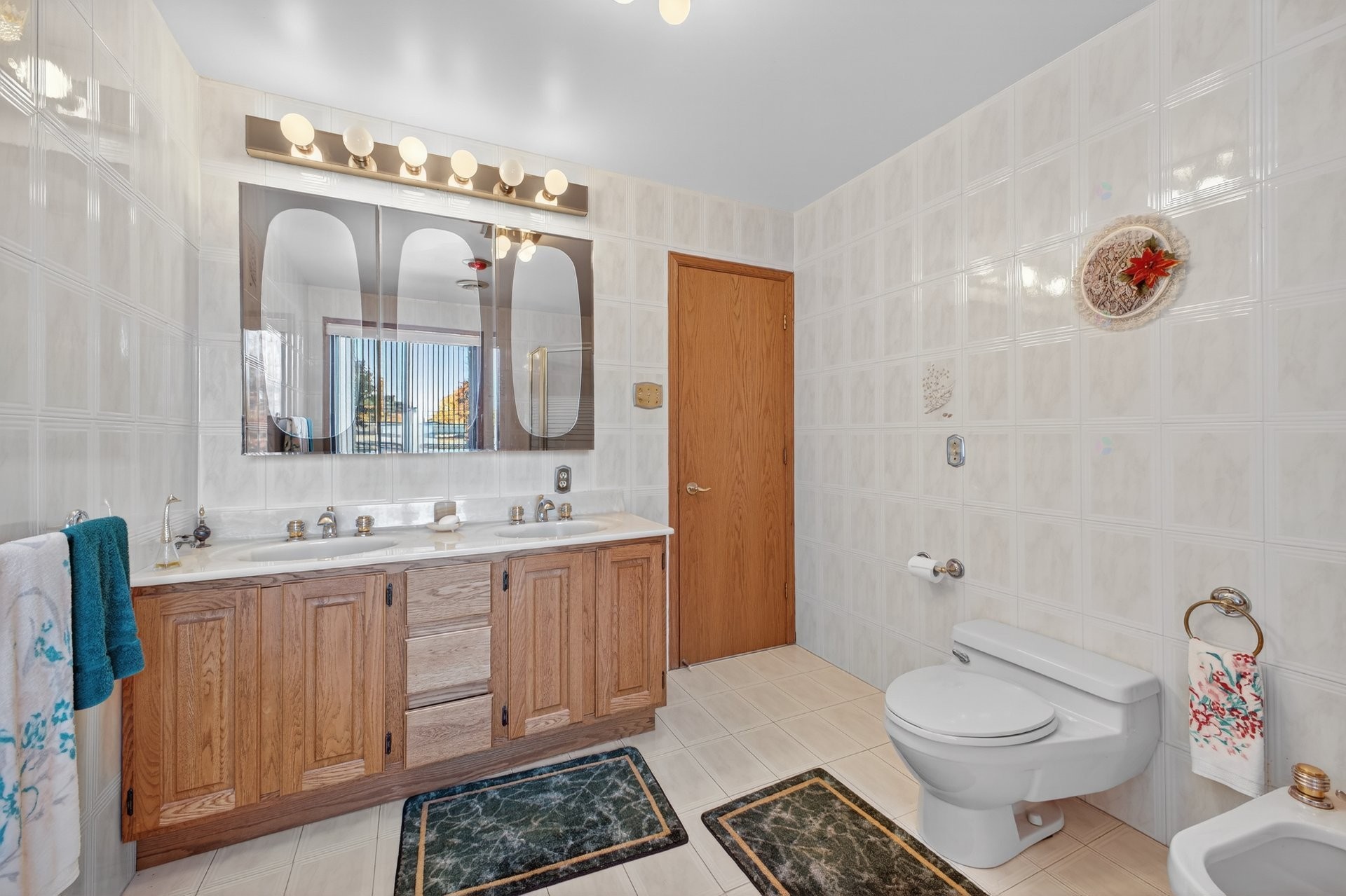 Master Bathroom - 6793 Ch. Baily, Côte-Saint-Luc, QC - Indoor Photo Showing Bathroom