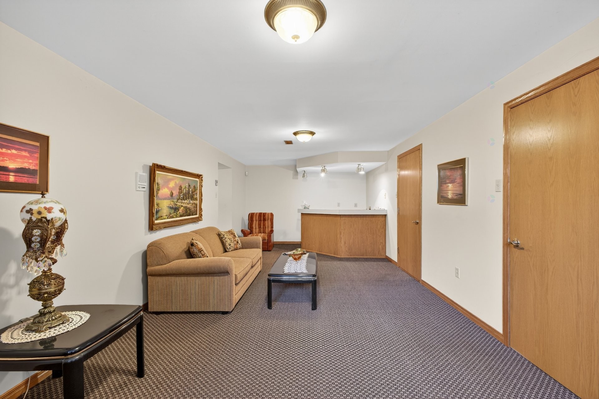 Family Room - 6793 Ch. Baily, Côte-Saint-Luc, QC - Indoor Photo Showing Living Room