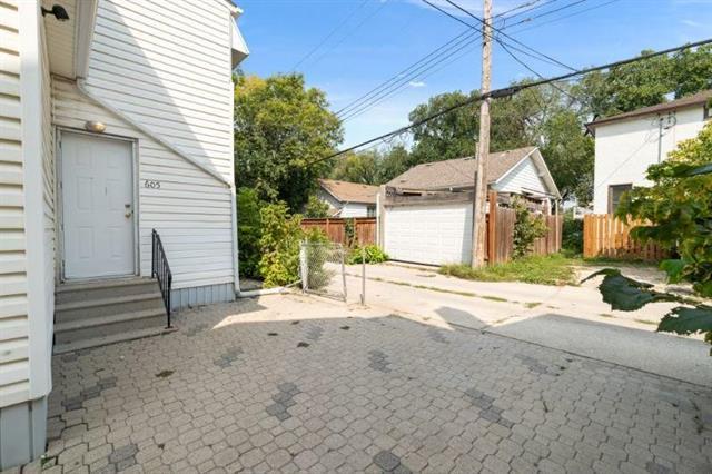 605 Minto St, Winnipeg, MB