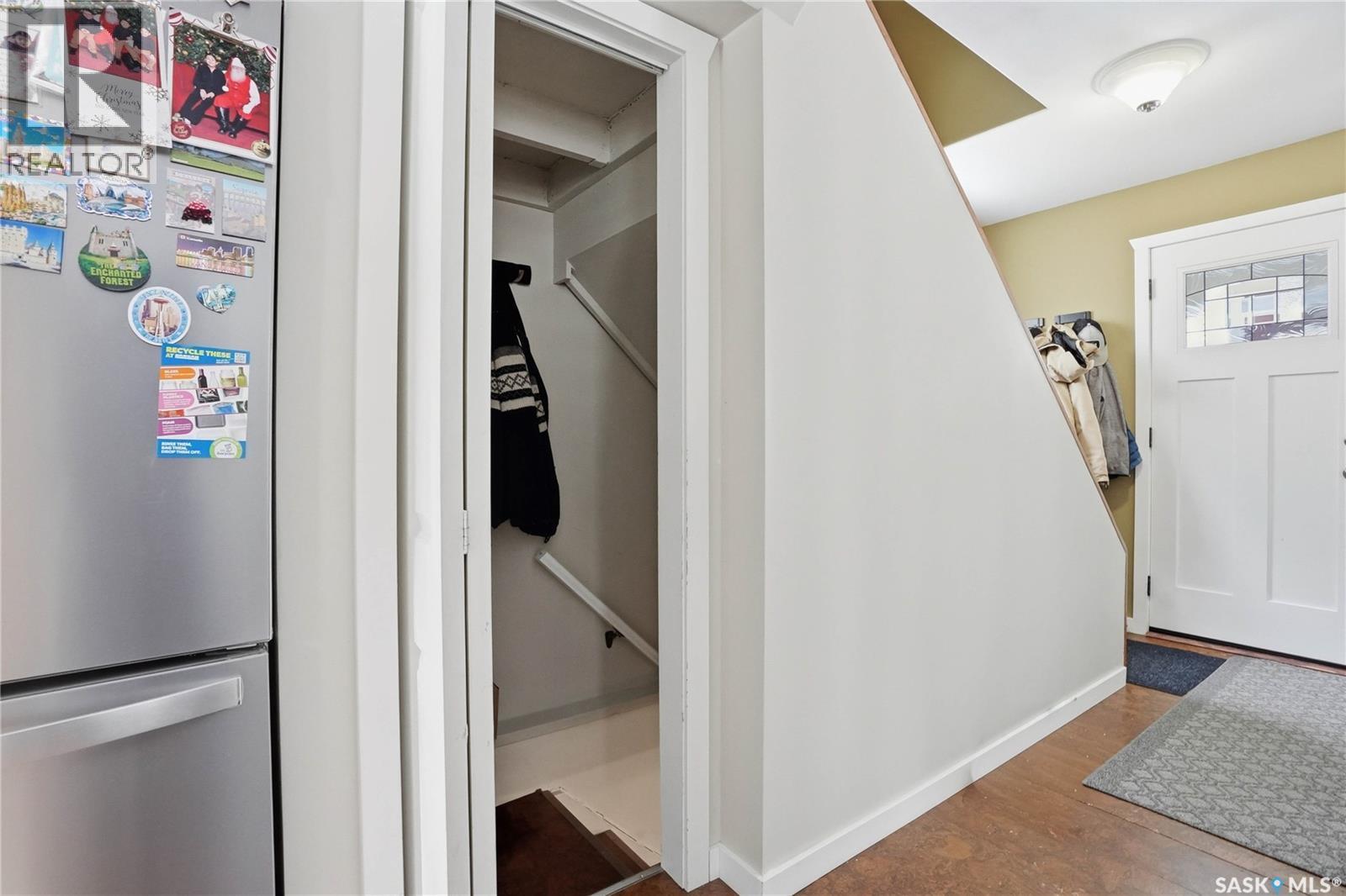 514 4Th Street E, Saskatoon, SK - Indoor Photo Showing Other Room