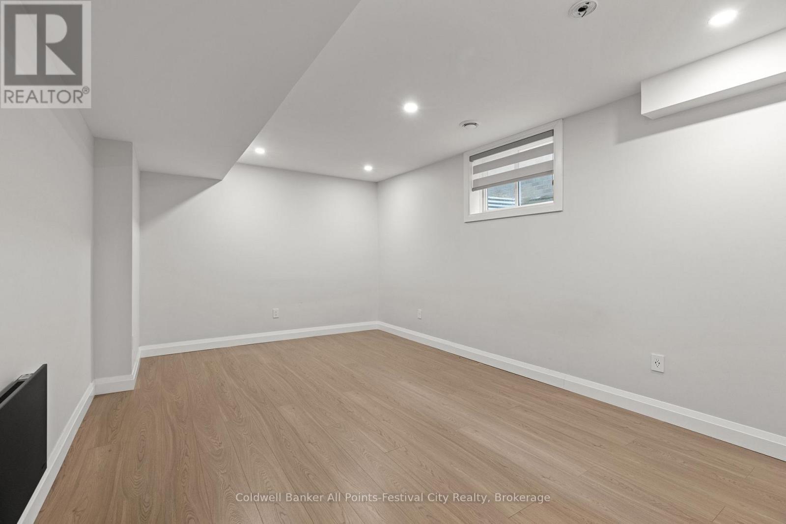 467 Warren Street, Goderich (Goderich (Town)), ON - Indoor Photo Showing Other Room