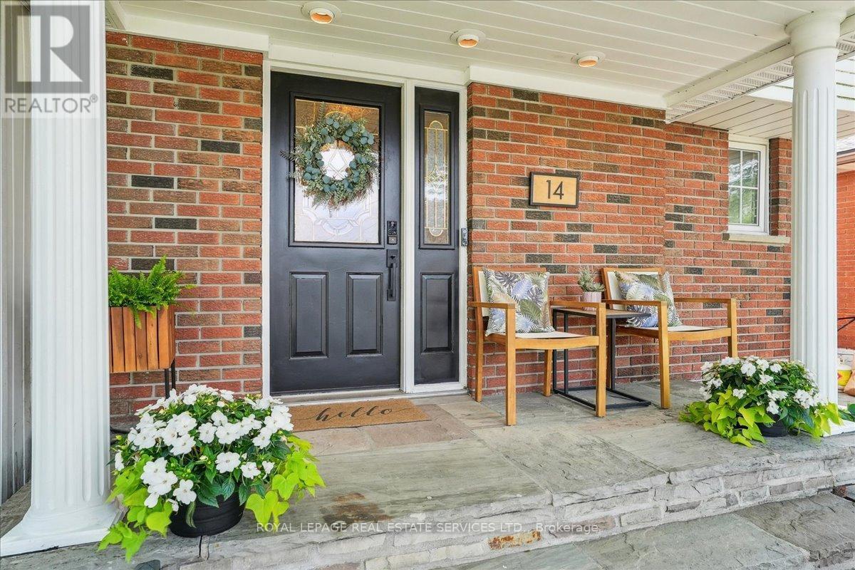 14 Dubarry Boulevard, Hamilton, ON - Outdoor With Exterior