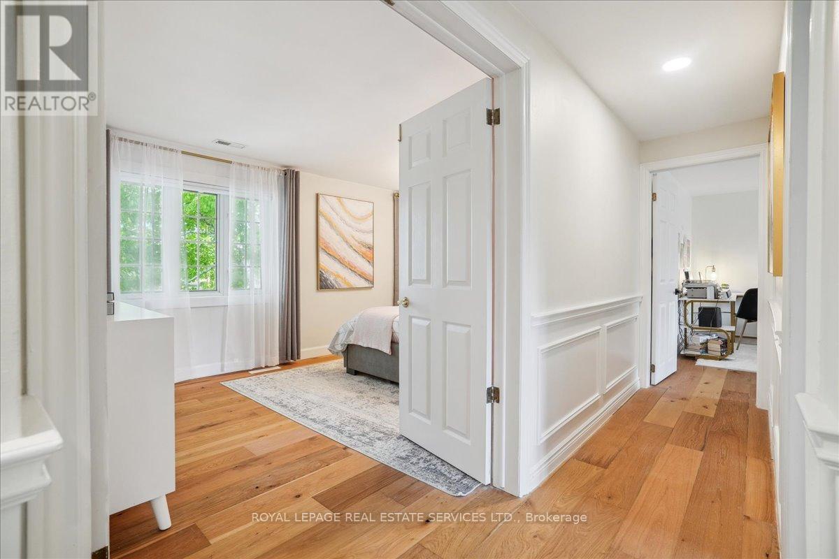 14 Dubarry Boulevard, Hamilton, ON - Indoor Photo Showing Other Room