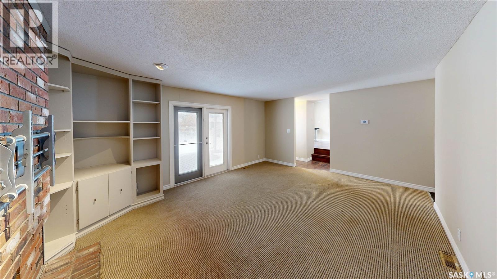 50 Lowry Place, Regina, SK - Indoor Photo Showing Other Room