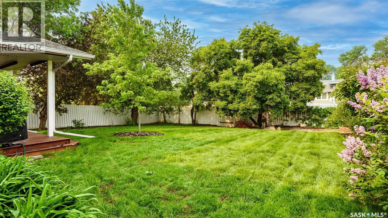 50 Lowry Place, Regina, SK - Outdoor