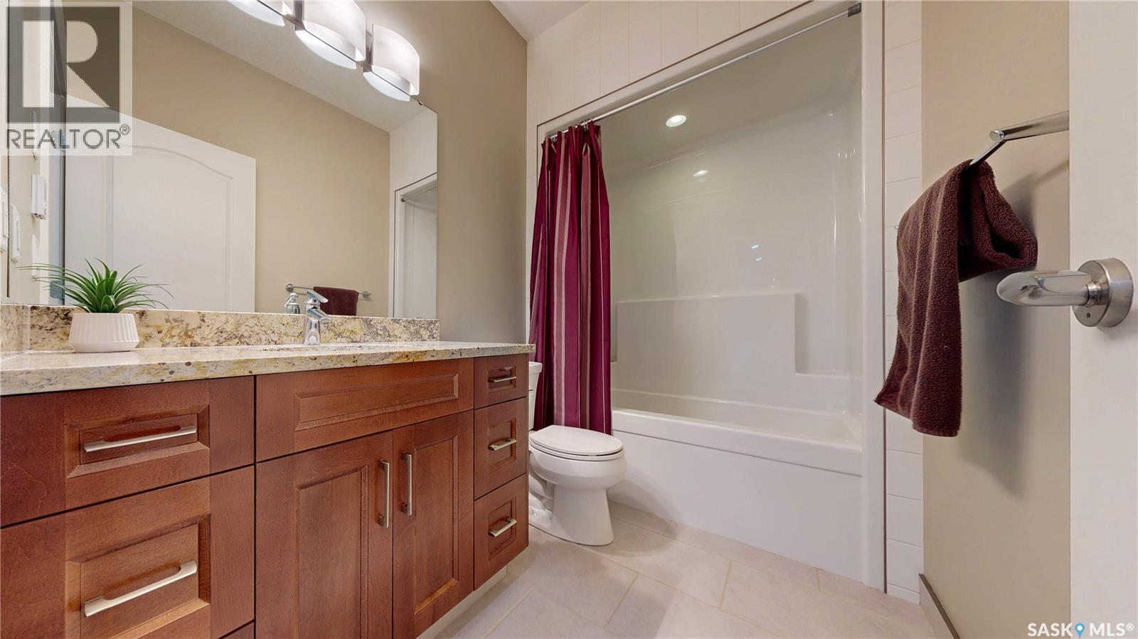 4342 Skinner Place, Regina, SK - Indoor Photo Showing Bathroom