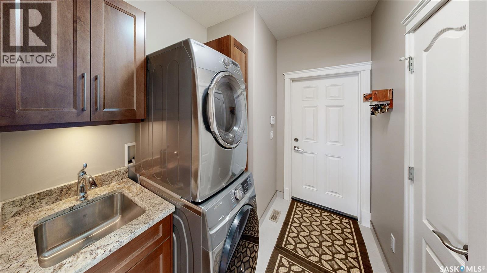 4342 Skinner Place, Regina, SK - Indoor Photo Showing Laundry Room