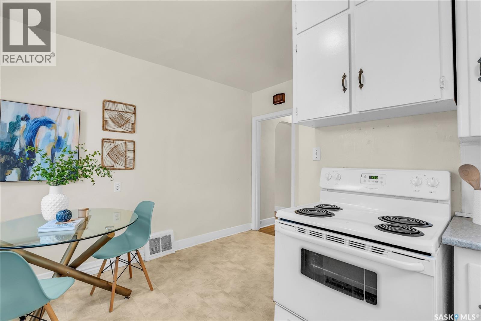 1115 9Th Street E, Saskatoon, SK - Indoor Photo Showing Kitchen