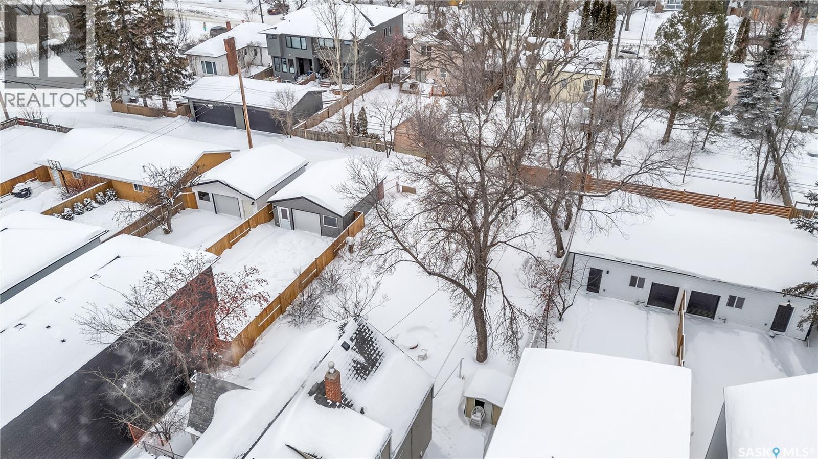 1115 9Th Street E, Saskatoon, SK - Outdoor