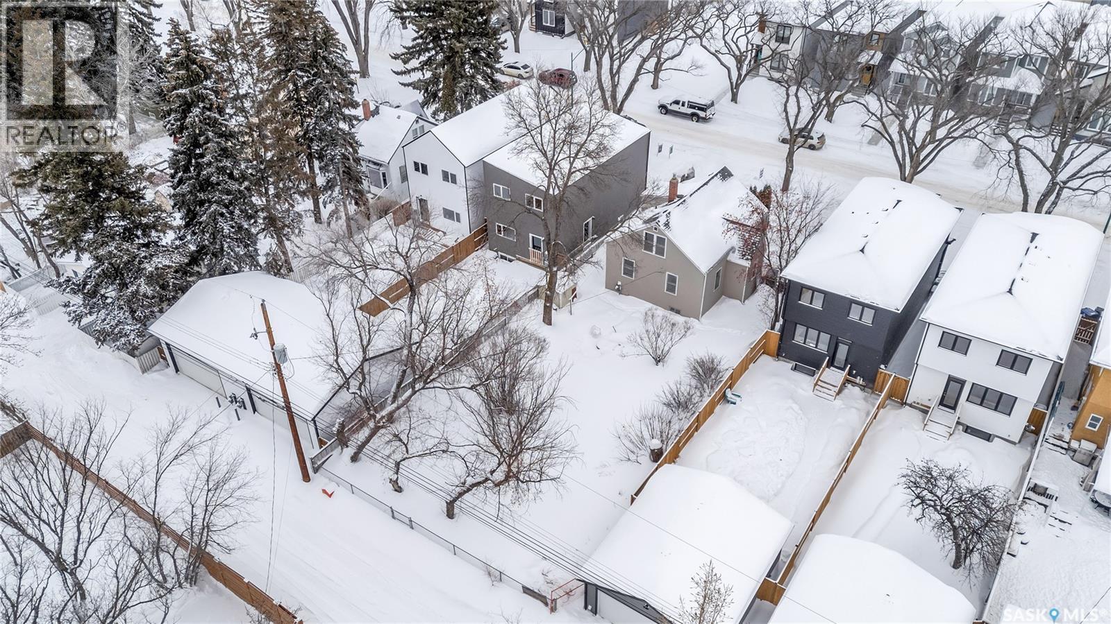 1115 9Th Street E, Saskatoon, SK - Outdoor