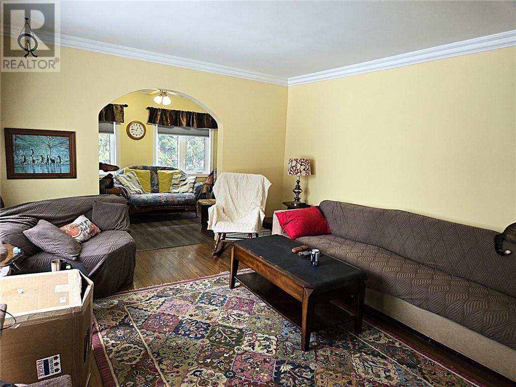 61 Gilbert, Alban, ON - Indoor Photo Showing Living Room