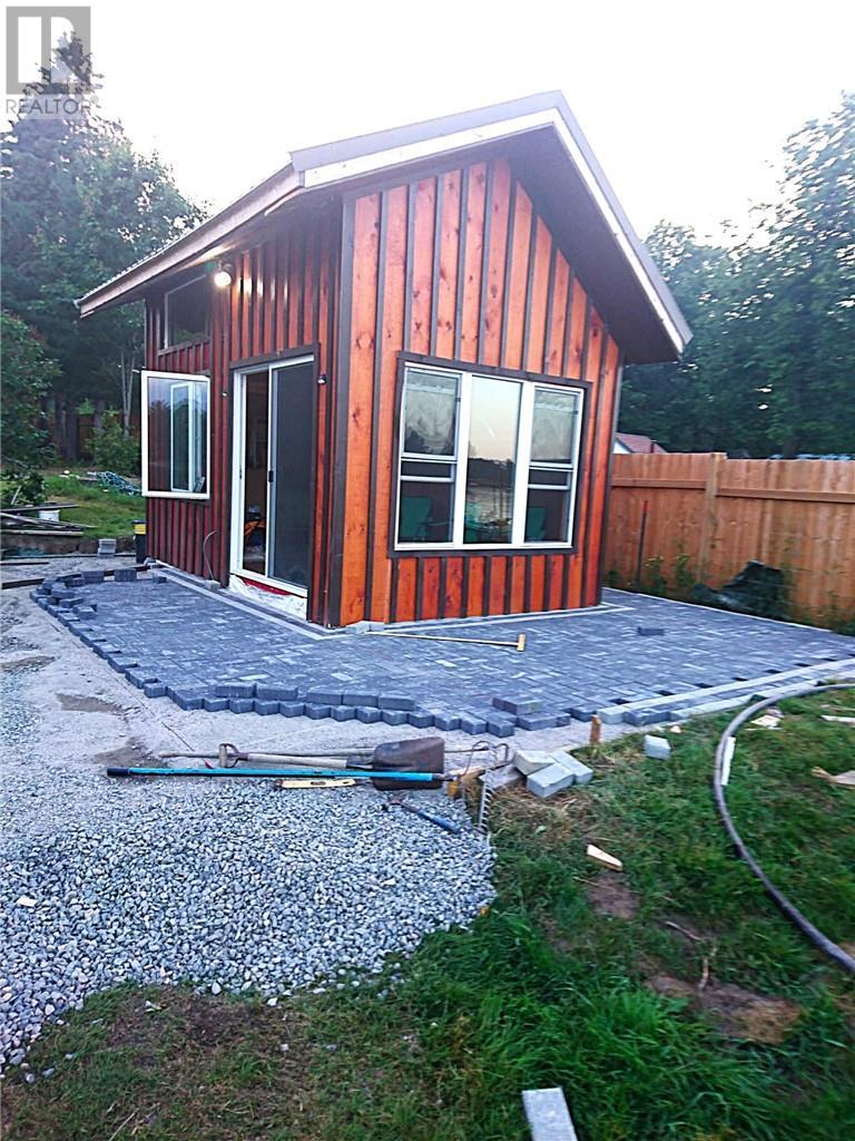 61 Gilbert, Alban, ON - Outdoor
