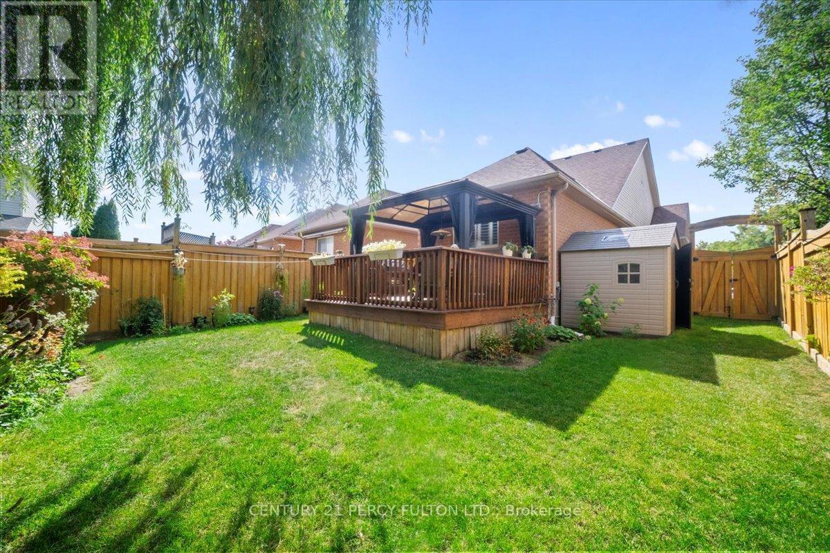 1250 Ormond Drive, Oshawa, ON - Outdoor With Deck Patio Veranda With Backyard