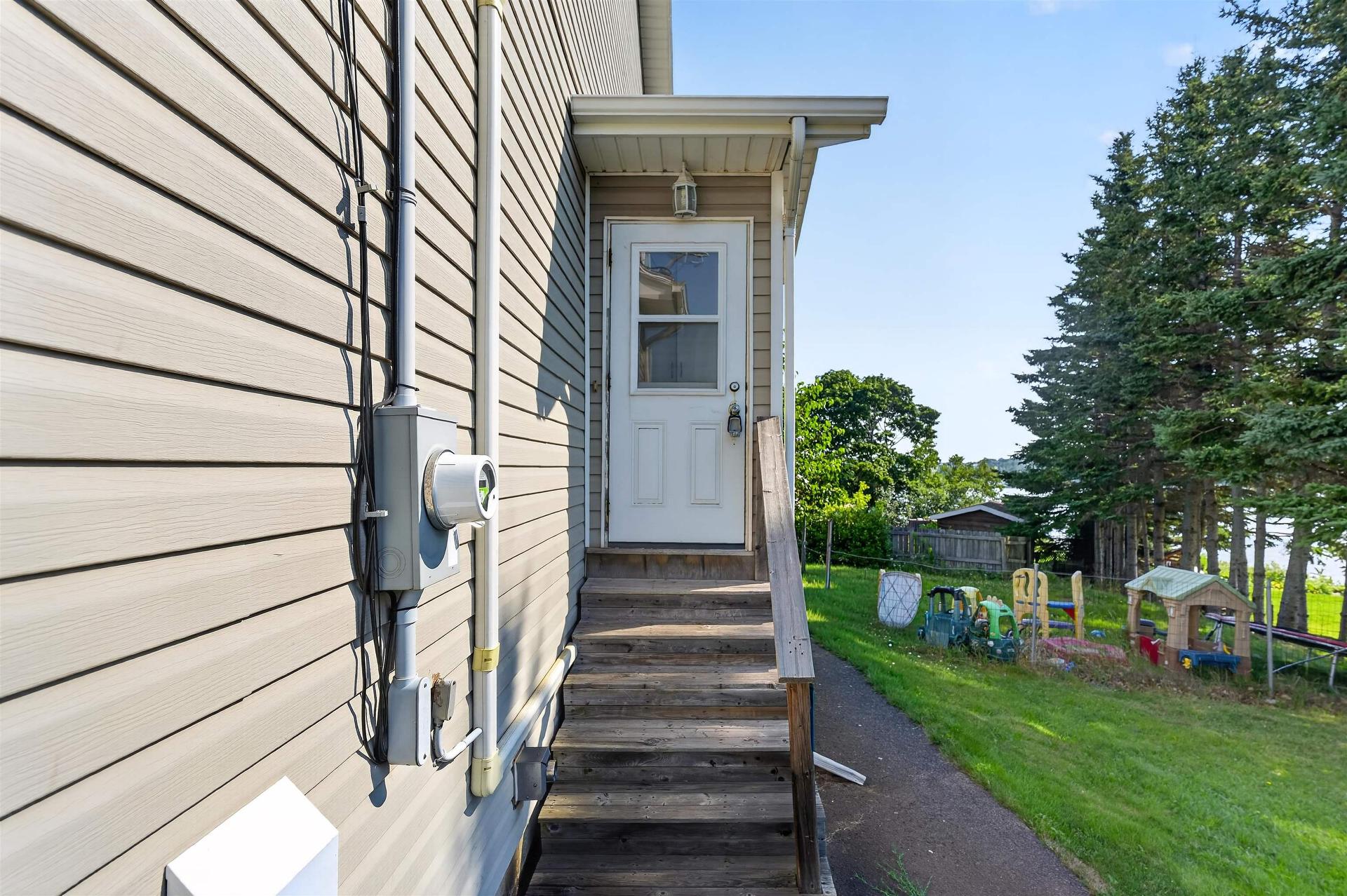 65 Mackinley Crescent, Cornwall, PE