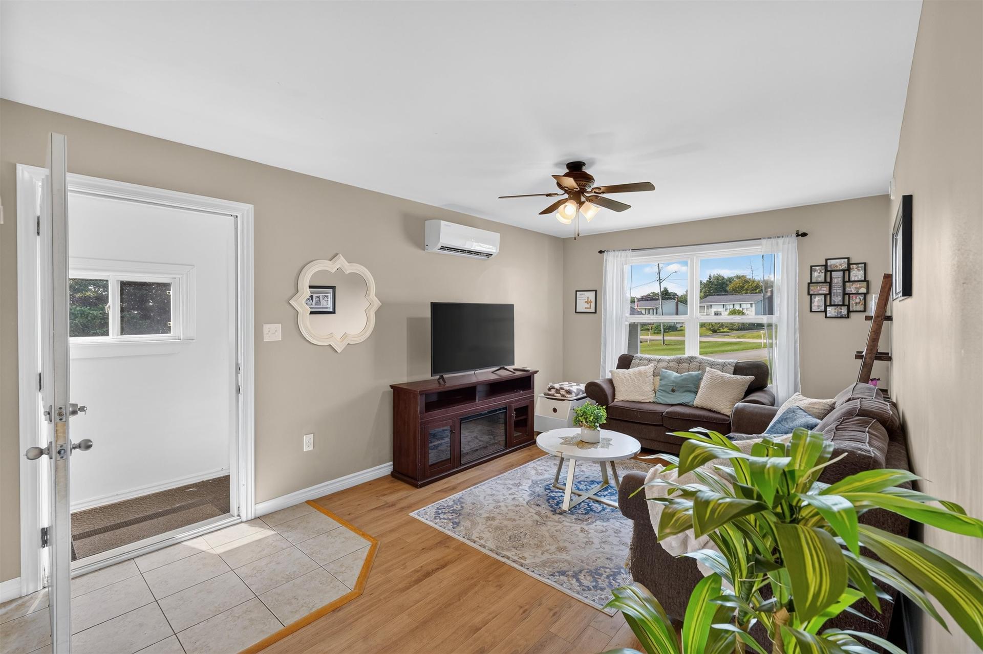 65 Mackinley Crescent, Cornwall, PE